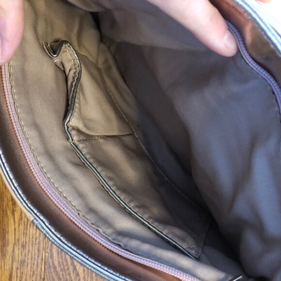 Cute Flat Envelope Glamorous Crossbody Bag - Picture 4 of 7